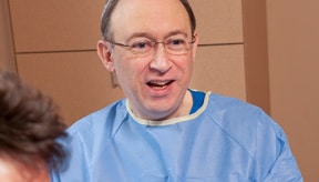 Mordecai N. Klein, MD, FACC pictured during a varicose vein procedure in Plano TX